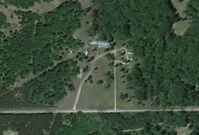 Fonro Lodge Resort Motel (Cole Creek) - Aerial Photo